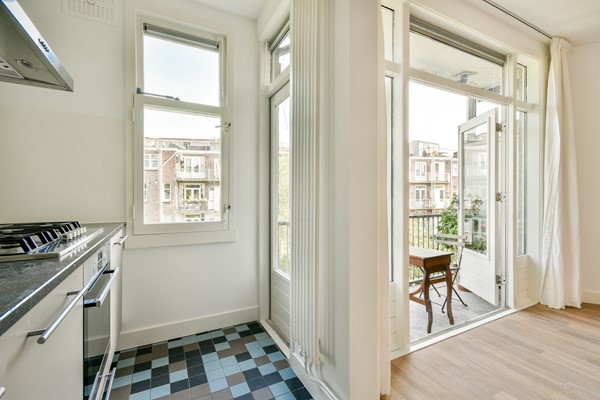 Medium property photo - Biesboschstraat 24-3, 1078 MT Amsterdam